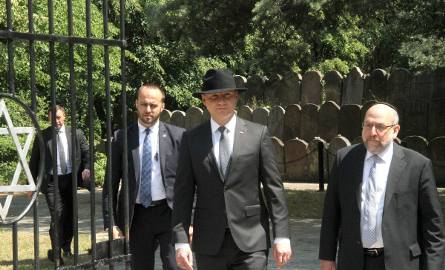 Prezydent Andrzej Duda i naczelny rabin Polski Michael Schudrich.